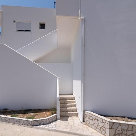 Lungo Mare Apartment Gennadi Bagian luar foto