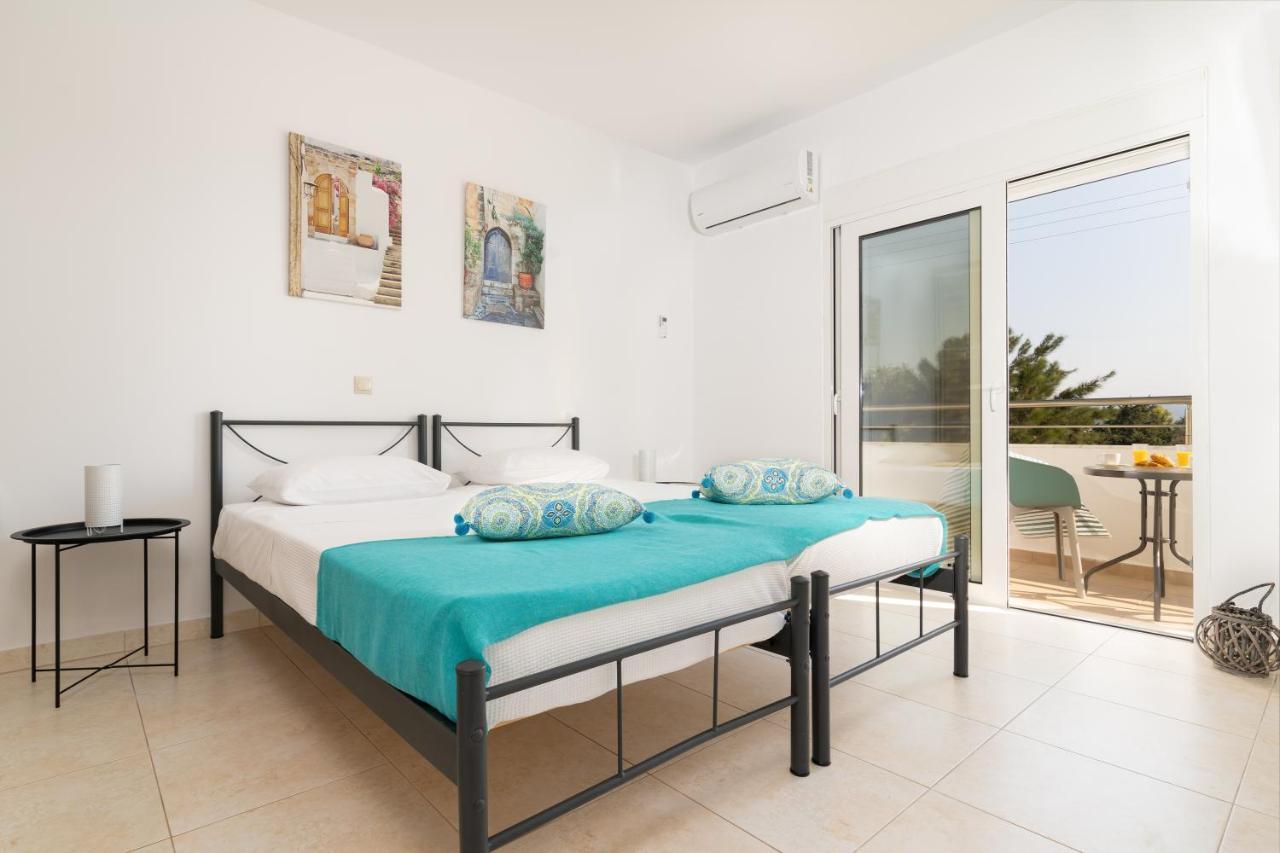 Lungo Mare Apartment Gennadi Bagian luar foto