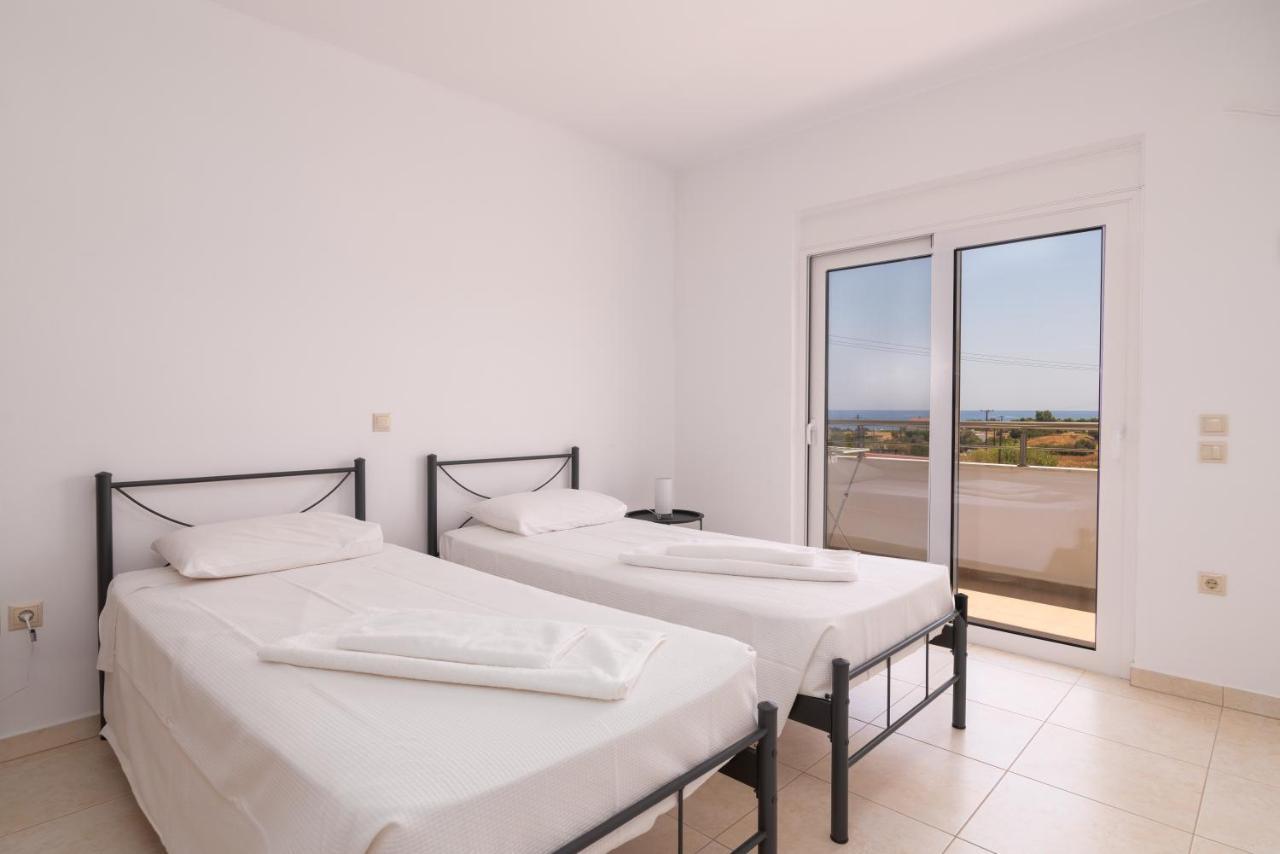 Lungo Mare Apartment Gennadi Bagian luar foto